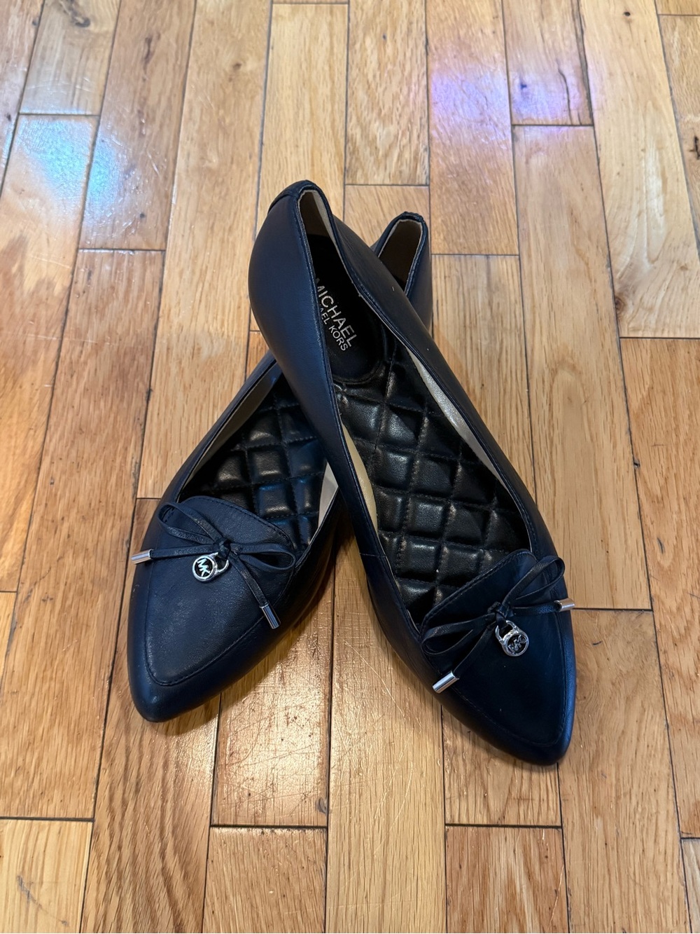 MICHAEL Michael Kors Black Quilted Pointed-Toe Ballet Flats #763
